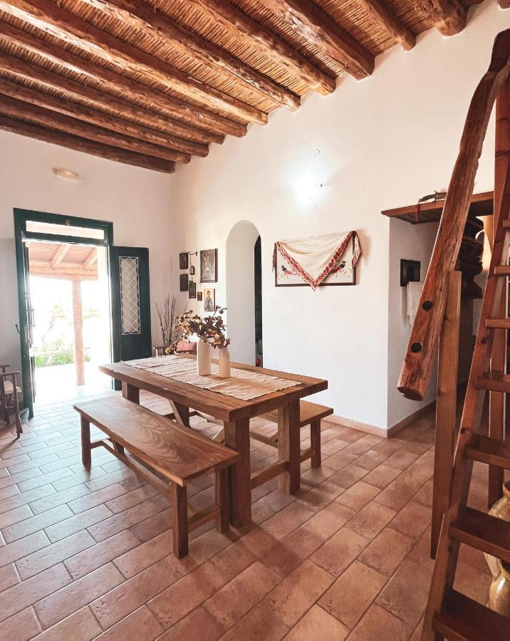 BATU vacation house Monolithos  Buitenkant foto