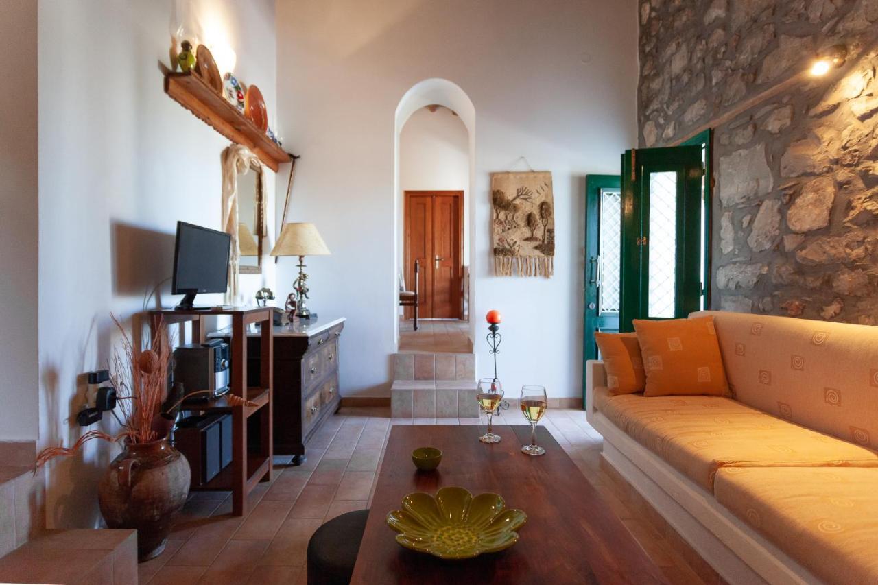 BATU vacation house Monolithos  Buitenkant foto