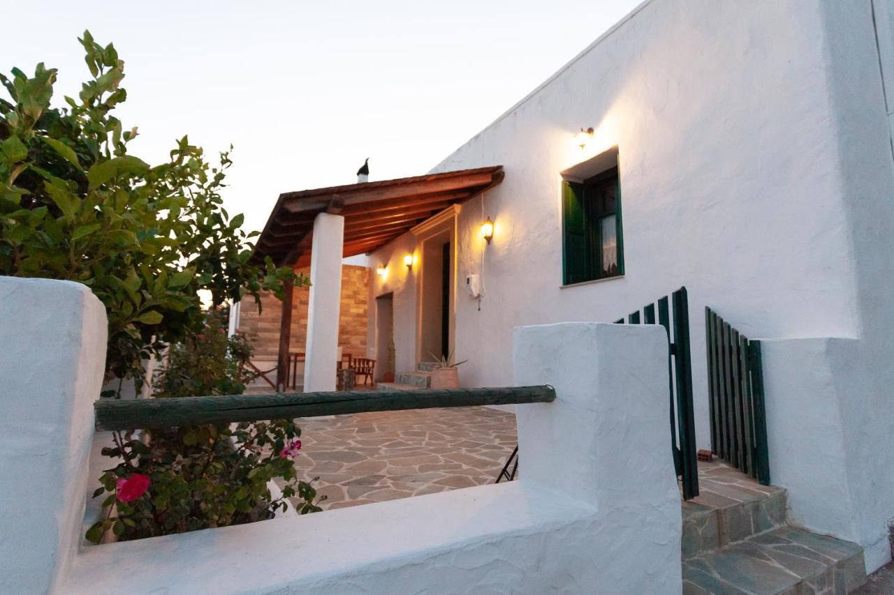 BATU vacation house Monolithos  Buitenkant foto