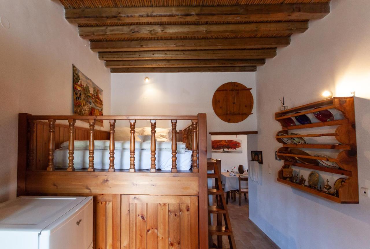 BATU vacation house Monolithos  Buitenkant foto